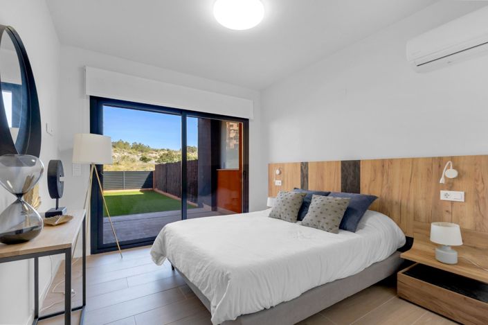 Image No.15-2 Bed Apartment for sale