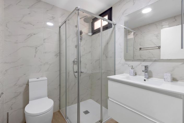 Image No.21-2 Bed Apartment for sale