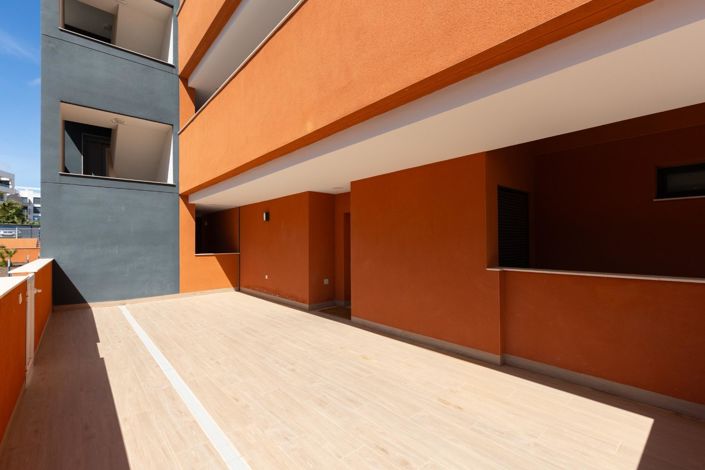 Image No.22-2 Bed Apartment for sale