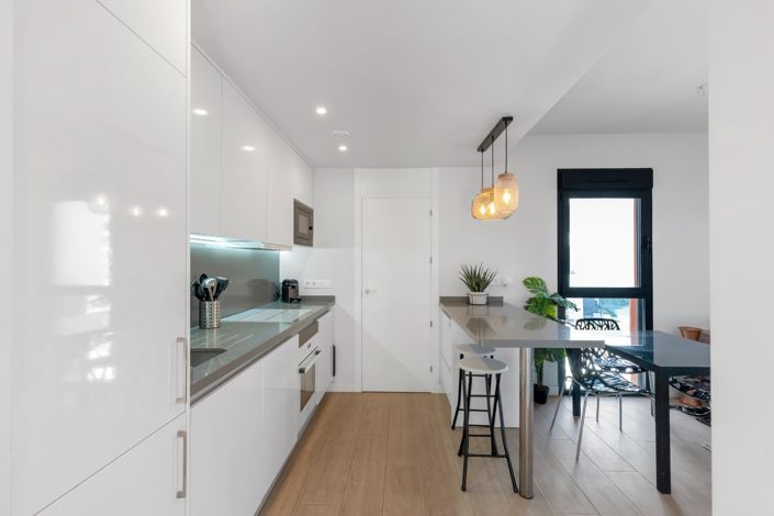 Image No.10-2 Bed Apartment for sale