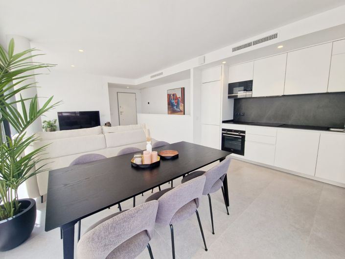 Image No.11-4 Bed Villa for sale