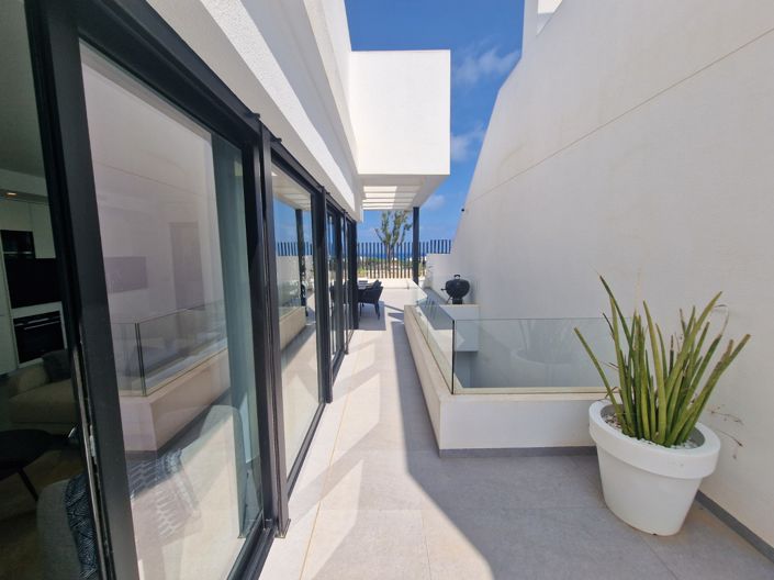 Image No.14-4 Bed Villa for sale