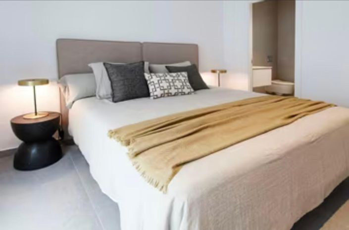 Image No.17-4 Bed Villa for sale