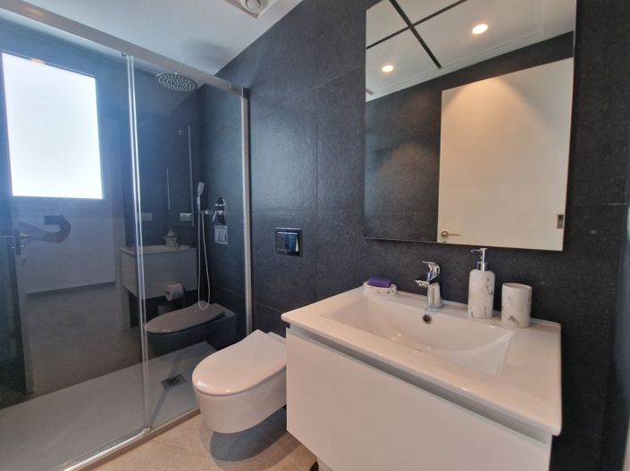 Image No.23-4 Bed Villa for sale