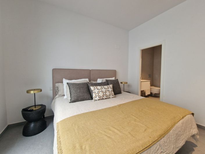 Image No.25-4 Bed Villa for sale