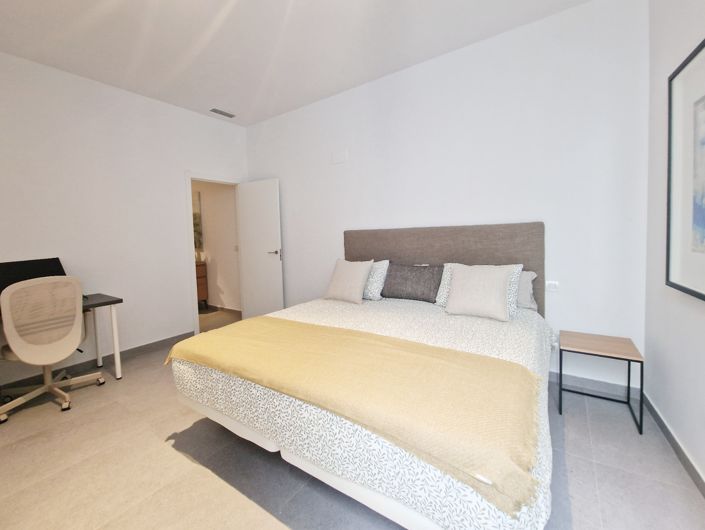 Image No.30-4 Bed Villa for sale