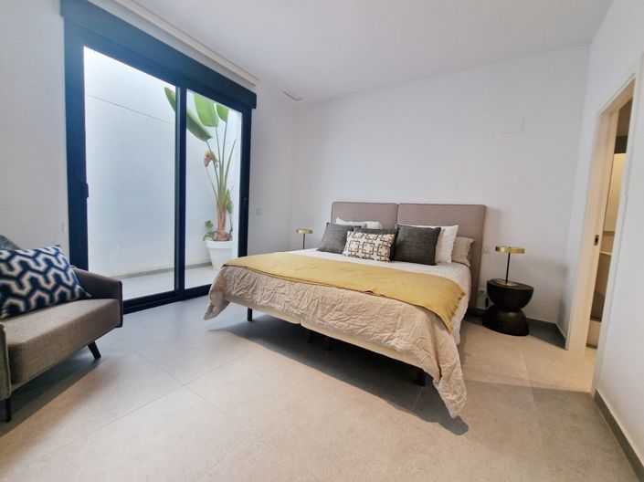 Image No.31-4 Bed Villa for sale