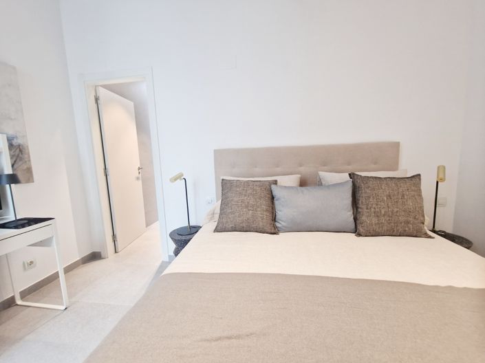 Image No.36-4 Bed Villa for sale