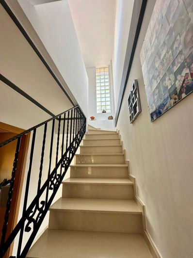 Image No.27-3 Bed Villa for sale