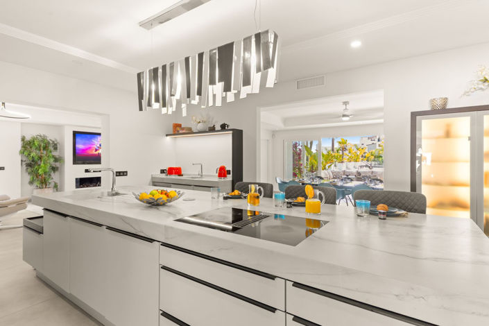 Image No.10-6 Bed Villa for sale