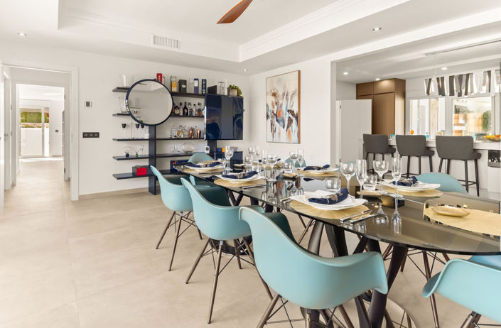 Image No.12-6 Bed Villa for sale