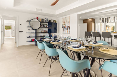 12-53013098fcab6c38b1379cd33298e050