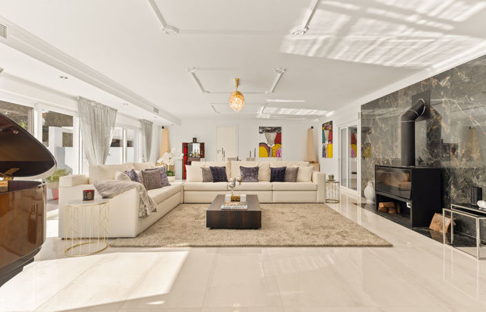 Image No.13-6 Bed Villa for sale