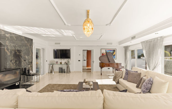 Image No.14-6 Bed Villa for sale