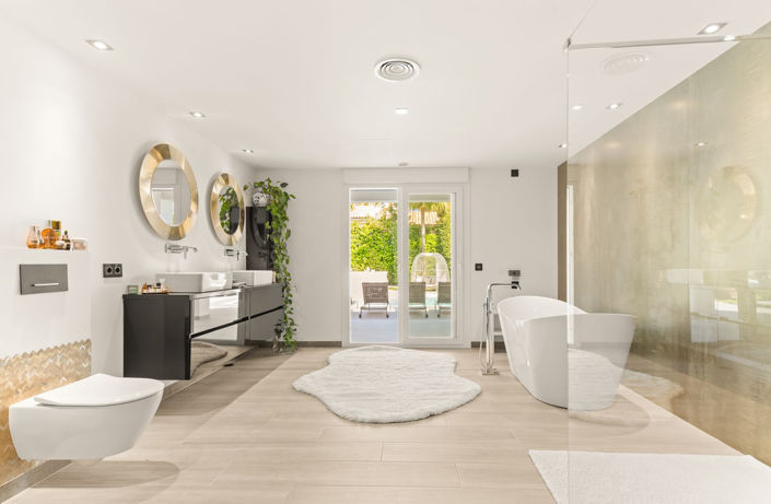 Image No.23-6 Bed Villa for sale