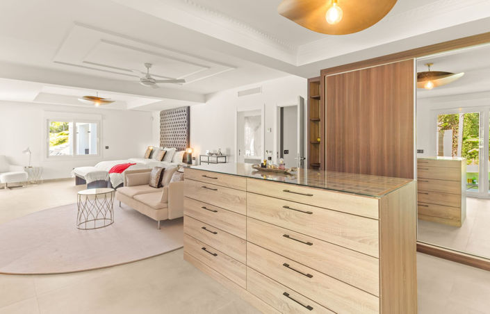 Image No.28-6 Bed Villa for sale