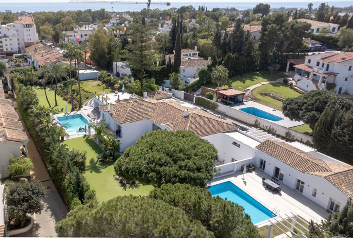 Image No.6-6 Bed Villa for sale