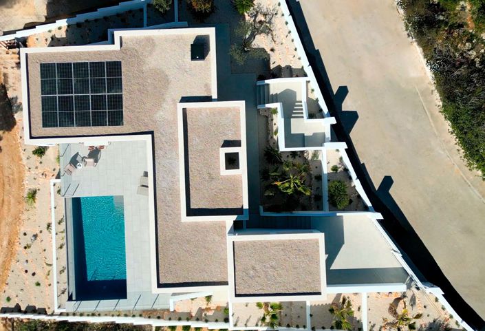 Image No.2-4 Bed Villa for sale