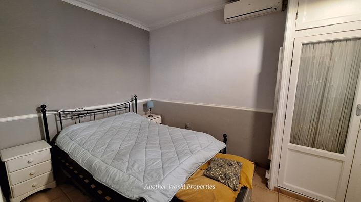 Image No.14-3 Bed Country House for sale