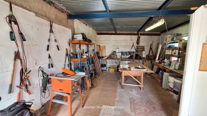 Image No.26-3 Bed Country House for sale