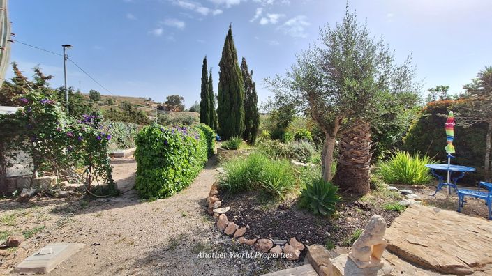 Image No.31-3 Bed Country House for sale