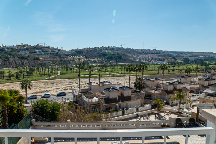 Image No.2-4 Bed Villa for sale