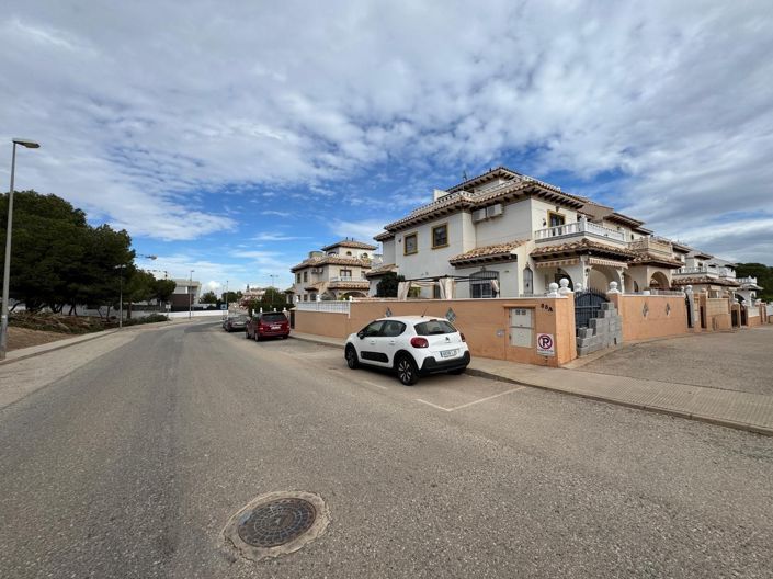 Image No.37-Maison de ville de 2 chambres à vendre à Orihuela Costa