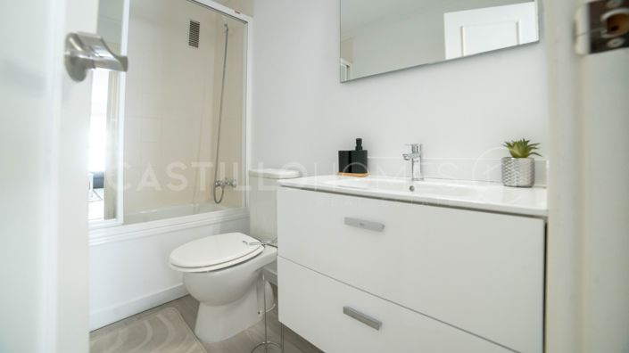 Image No.10-3 Bed Apartment for sale