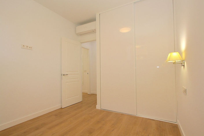 Image No.14-3 Bed Apartment for sale