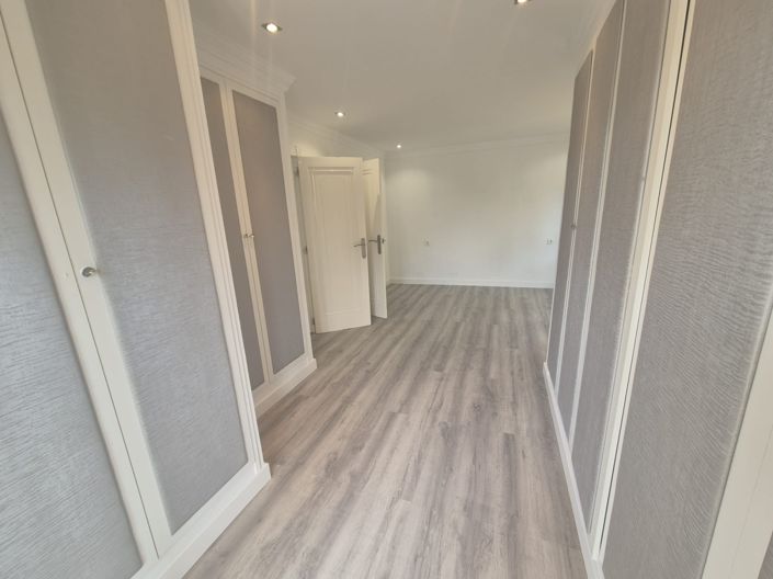 Image No.28-4 Bed Villa for sale