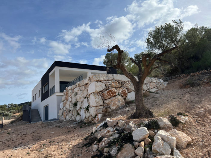 Image No.7-3 Bed Villa for sale