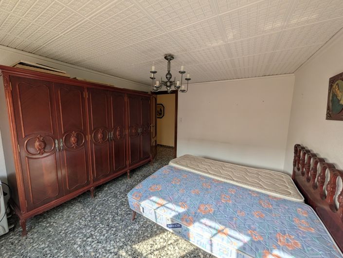 Image No.14-Appartement de 4 chambres à vendre à Sax