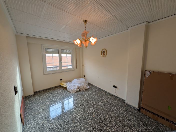 Image No.30-Appartement de 4 chambres à vendre à Sax