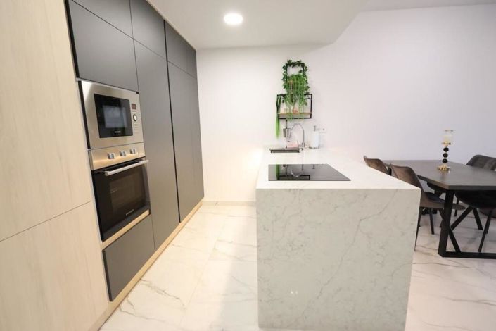 Image No.15-2 Bed Apartment for sale