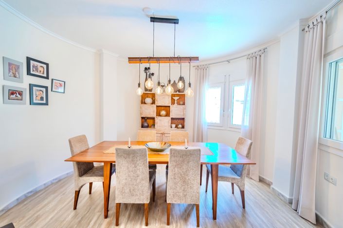 Image No.8-Villa de 4 chambres à vendre à Ciudad Quesada