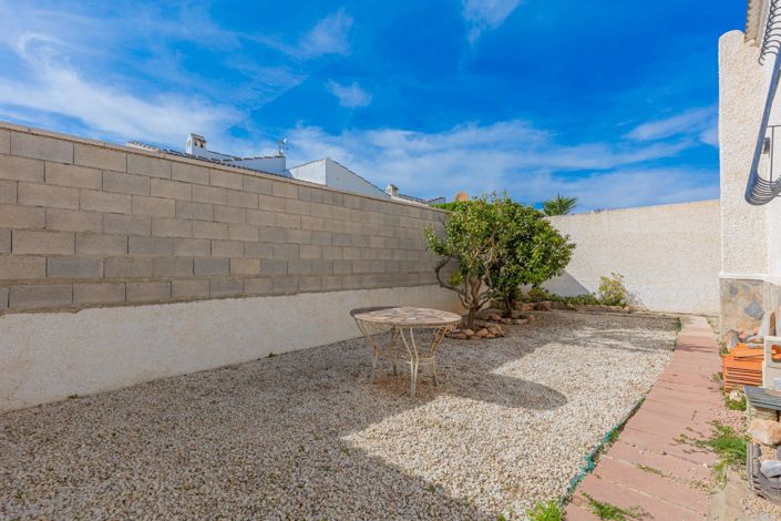 Image No.13-3 Bed Villa for sale