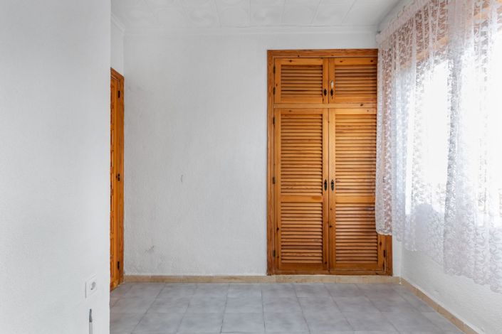 Image No.31-3 Bed Villa for sale