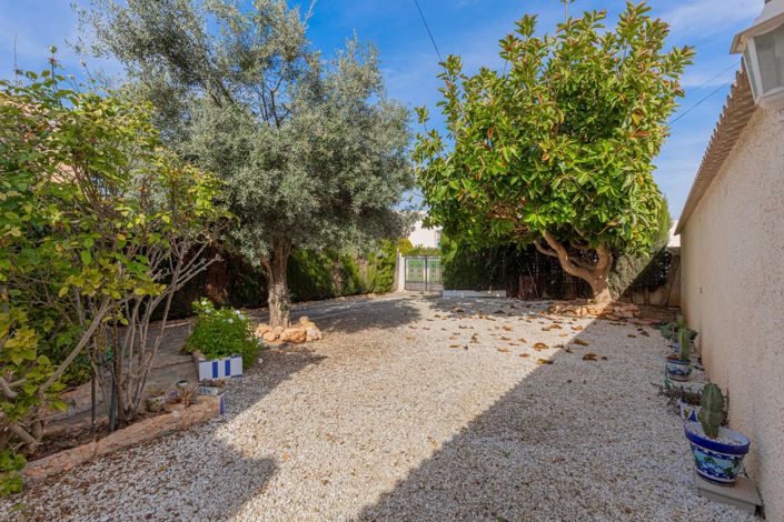 Image No.6-3 Bed Villa for sale