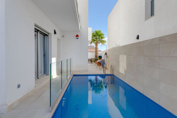 Image No.20-Villa de 3 chambres à vendre à Torrevieja