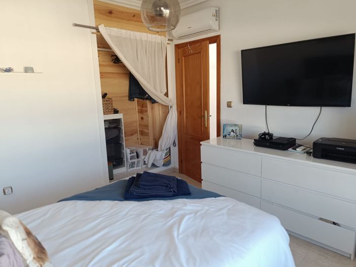 Image No.33-5 Bed Villa for sale