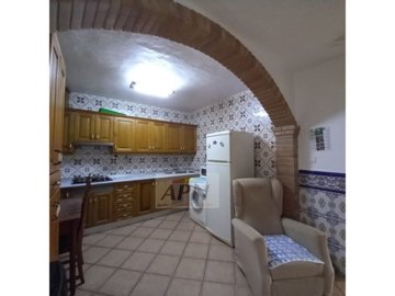 village-house-in-pizarra-6-large