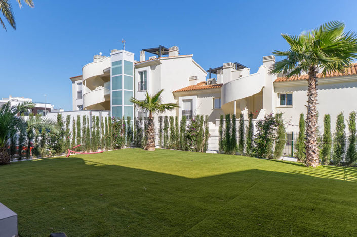 Image No.12-2 Bed Apartment for sale