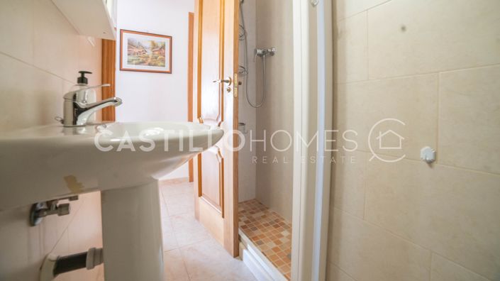 Image No.26-4 Bed Apartment for sale