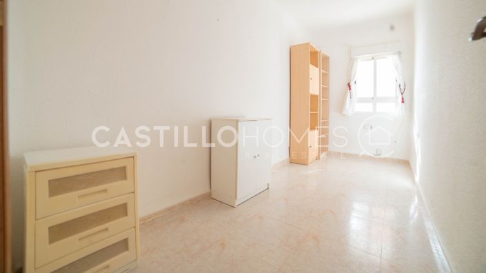 Image No.27-4 Bed Apartment for sale