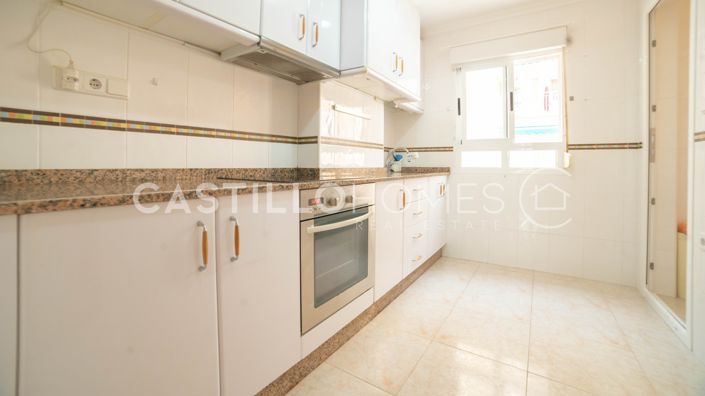 Image No.31-4 Bed Apartment for sale