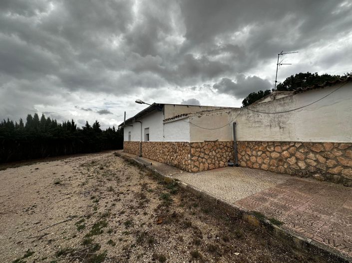 Image No.14-Villa de 4 chambres à vendre à Yecla