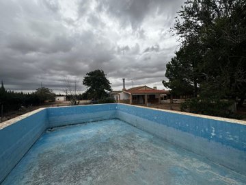 o1jmaqo8bu1vdq1ah8ofb1dpb13q92o