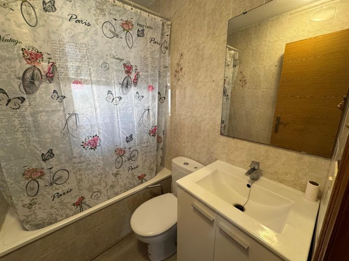 Image No.18-Apartment for sale