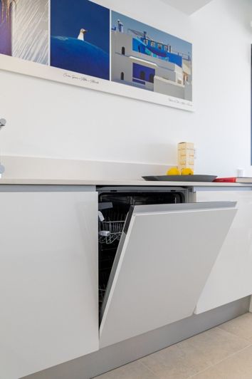 Image No.14-2 Bed Apartment for sale