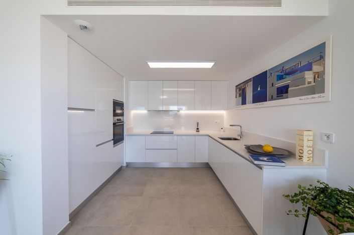 Image No.16-2 Bed Apartment for sale